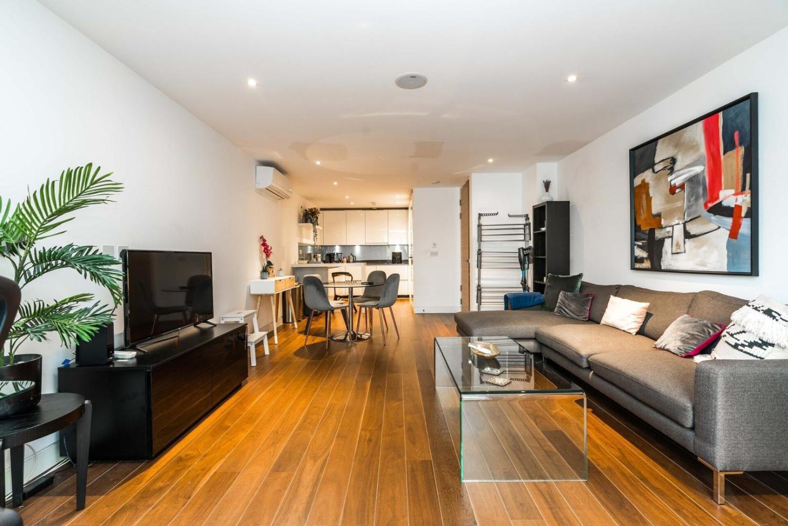 Apartment For 4 In The Heart Of Shoreditch Londra Exterior foto